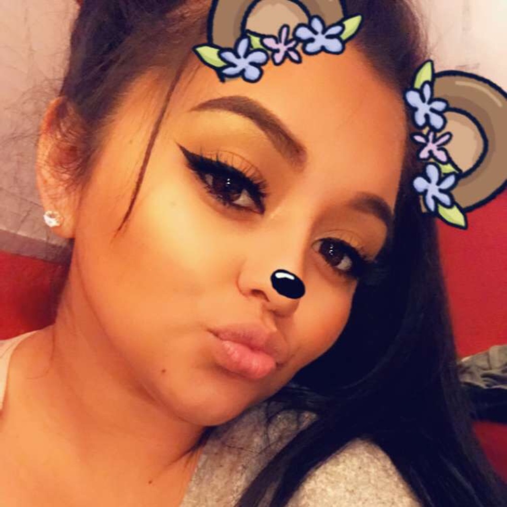 Meet your Posher, Abi